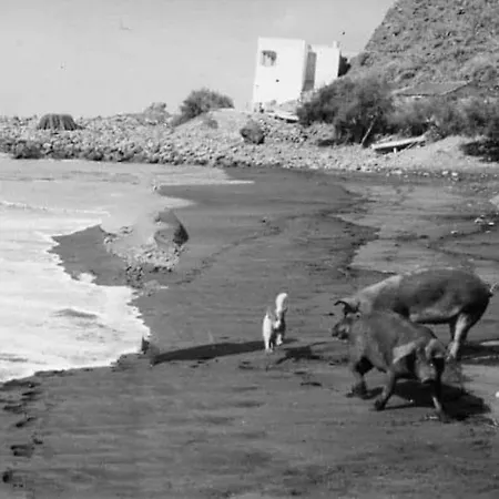 Daire Ocean Front La Maresia 2 Taganana