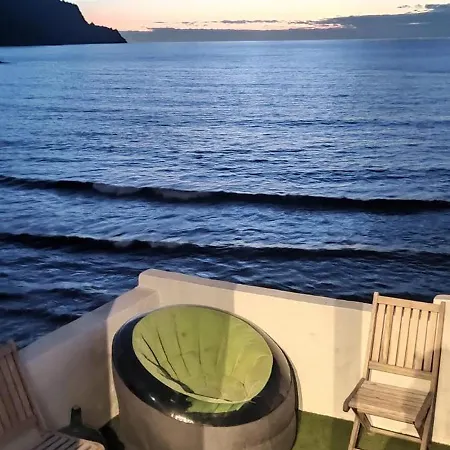 Ocean Front La Maresia 2 Апартаменты *