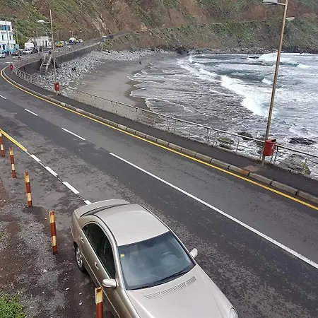 Ocean Front La Maresia 2 아파트