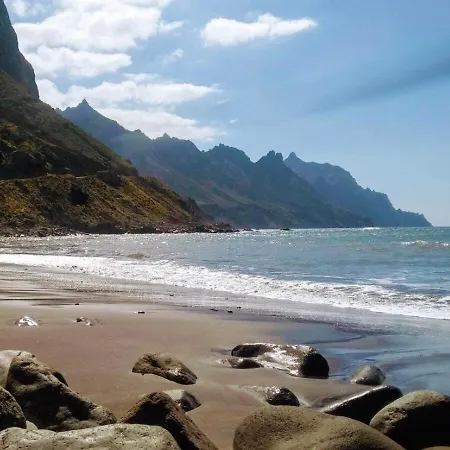 Ocean Front La Maresia 2 * Taganana